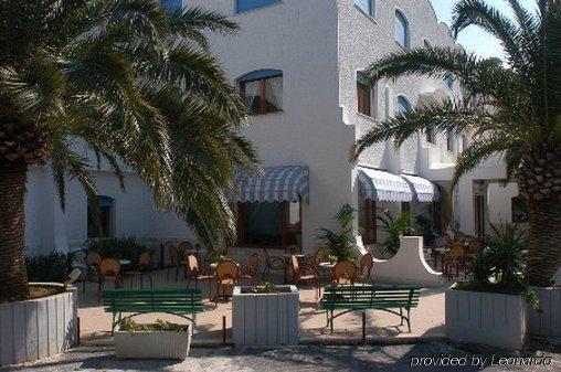 Hotel Azzolini Villagrazia Di Carini 外观 照片
