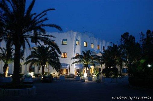 Hotel Azzolini Villagrazia Di Carini 外观 照片