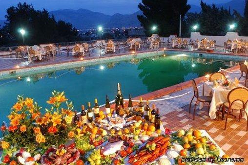Hotel Azzolini Villagrazia Di Carini 设施 照片