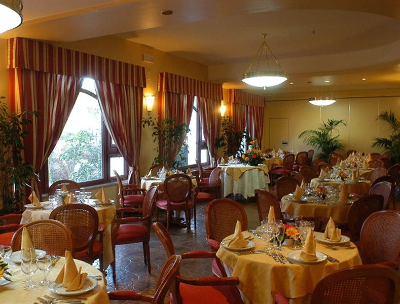 Hotel Azzolini Villagrazia Di Carini 外观 照片