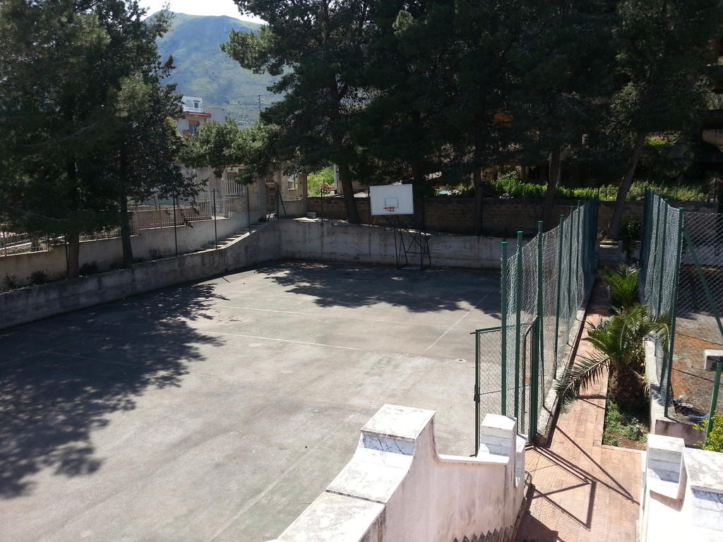 Hotel Azzolini Villagrazia Di Carini 外观 照片